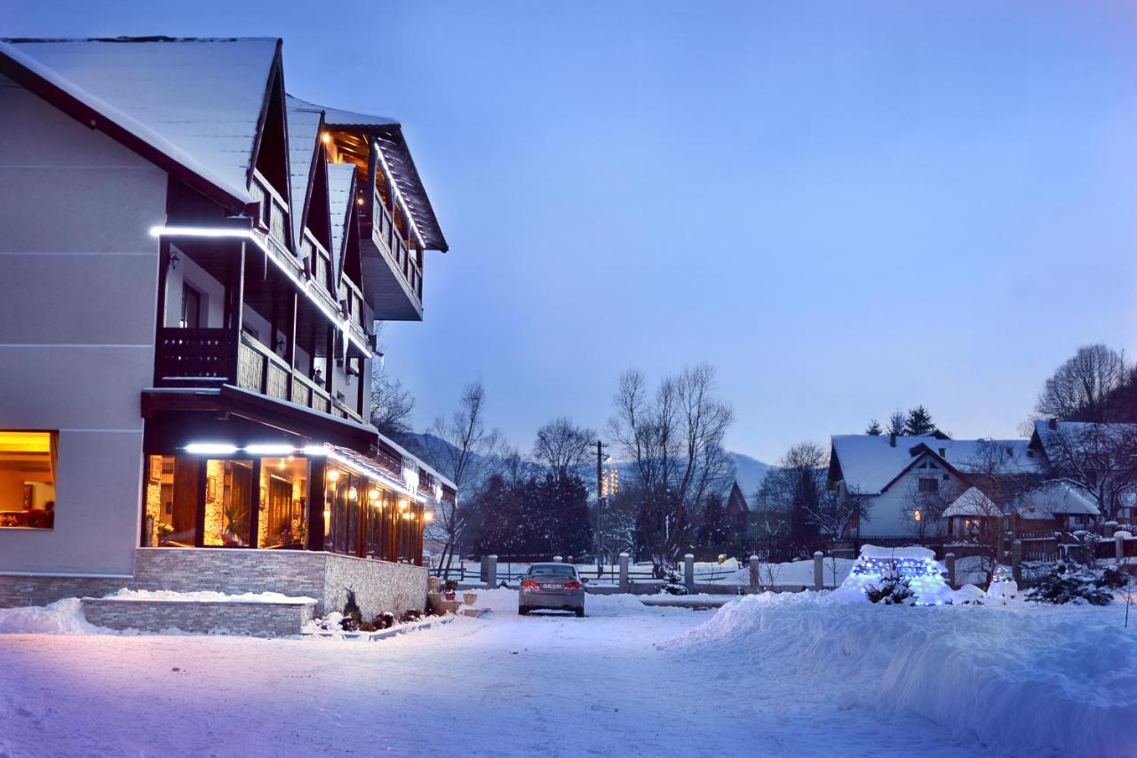Hanul Simon Pensiune & Restaurant Bran  Zewnętrze zdjęcie