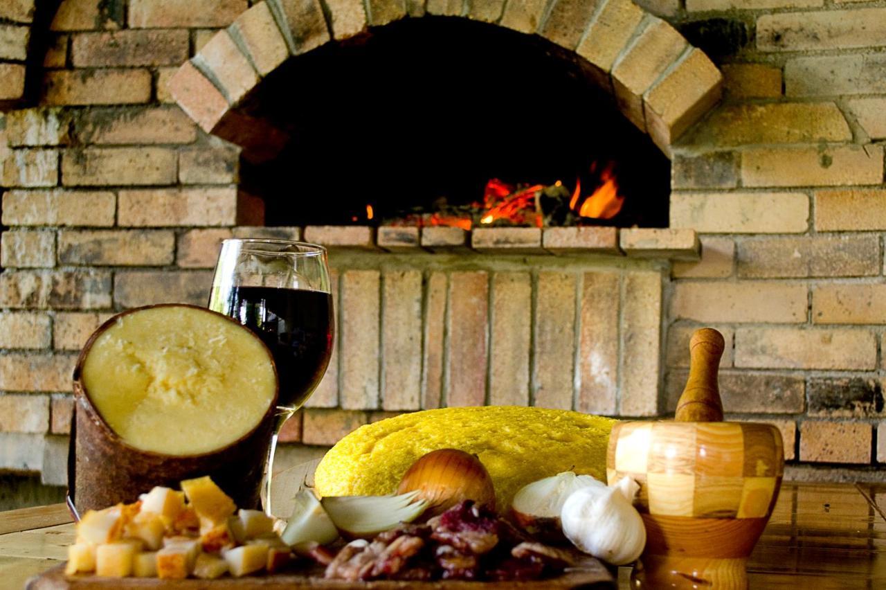 Hanul Simon Pensiune & Restaurant Bran  Zewnętrze zdjęcie