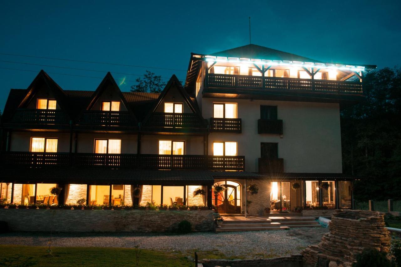 Hanul Simon Pensiune & Restaurant Bran  Zewnętrze zdjęcie