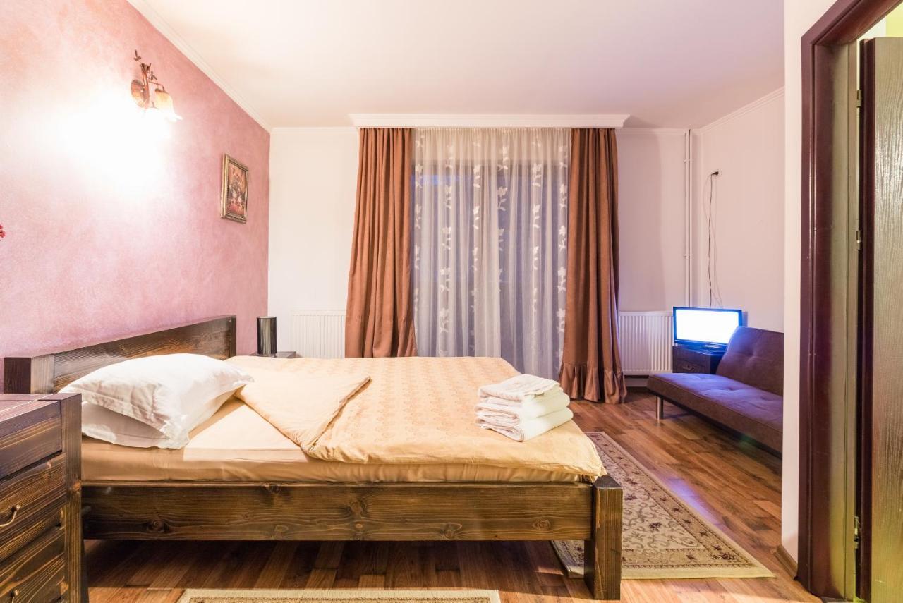 Hanul Simon Pensiune & Restaurant Bran  Zewnętrze zdjęcie