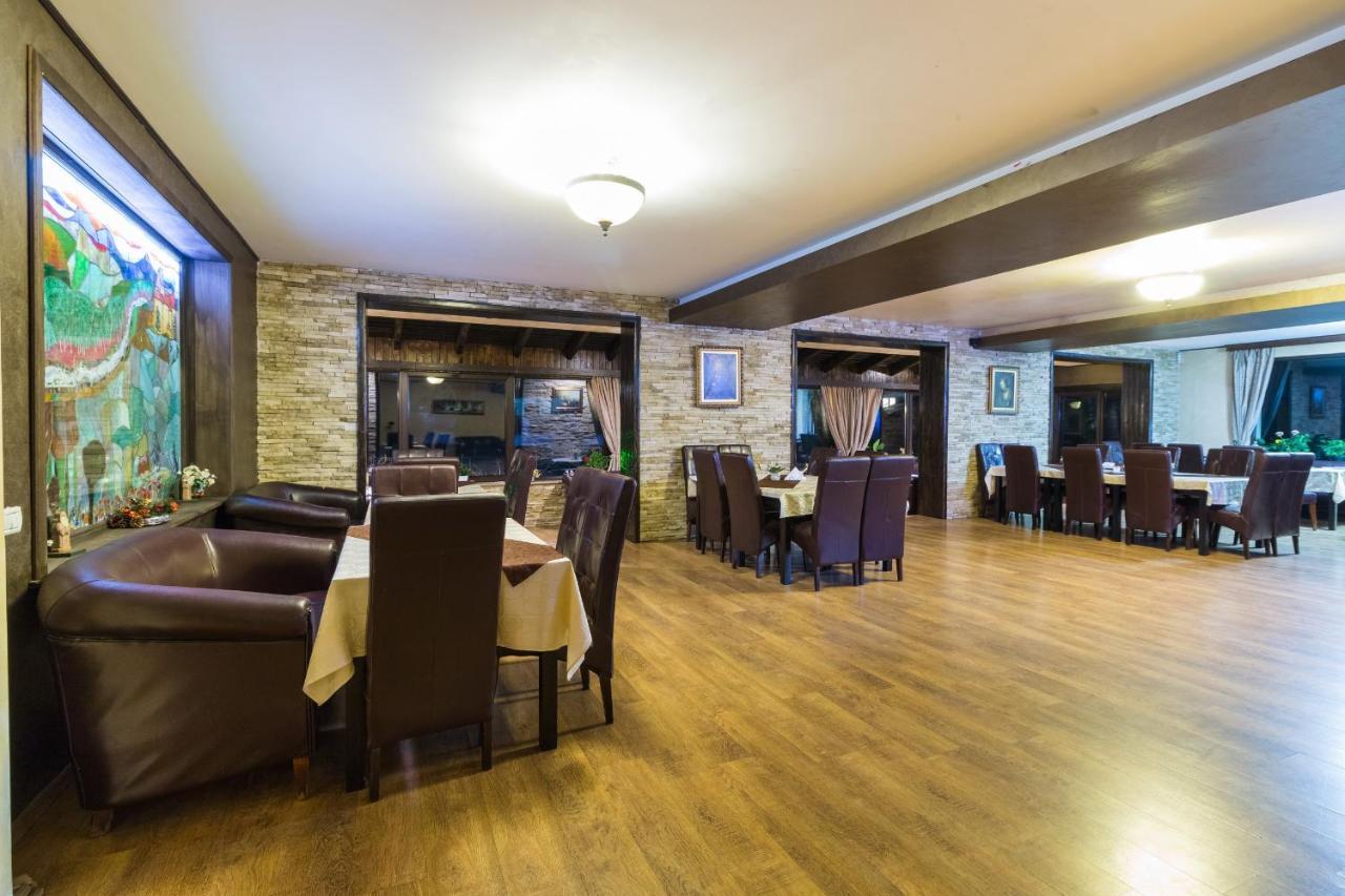 Hanul Simon Pensiune & Restaurant Bran  Zewnętrze zdjęcie
