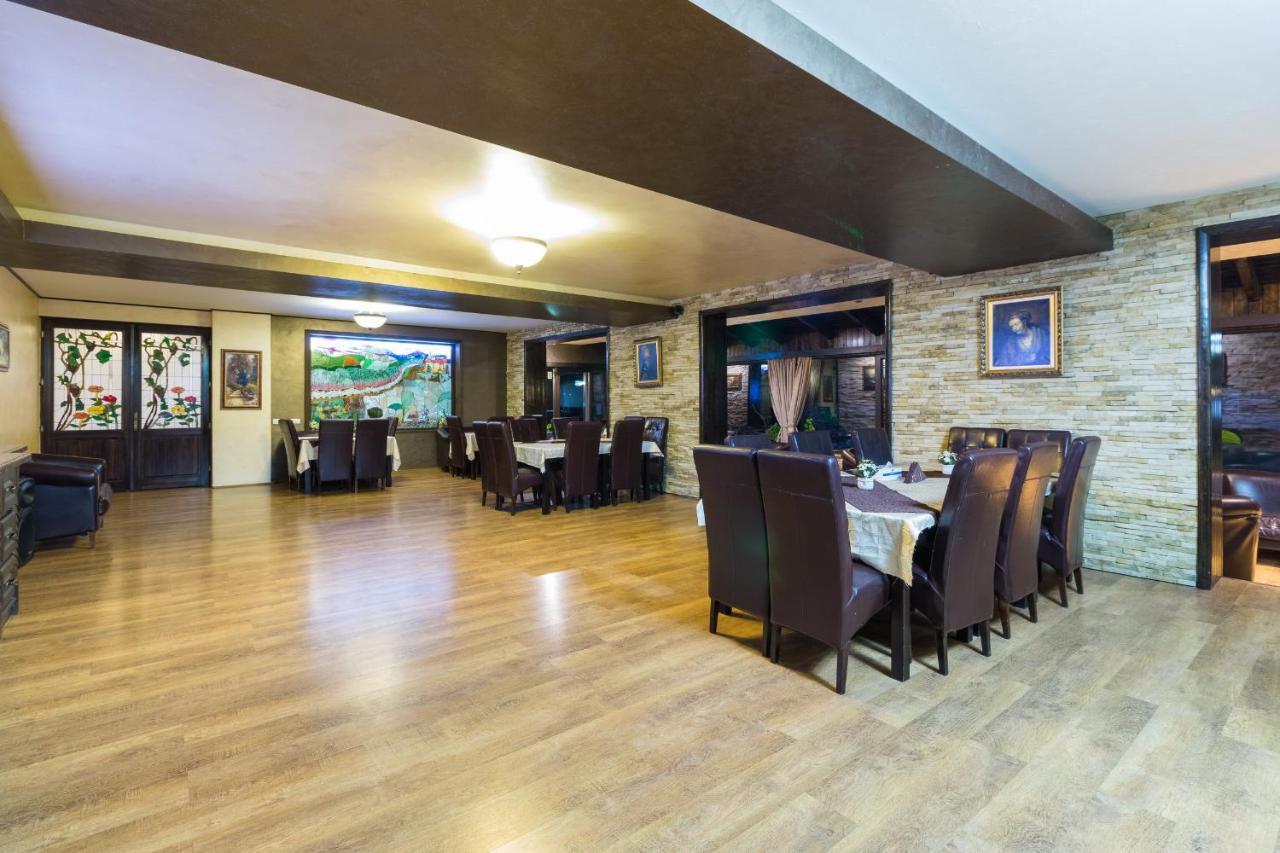 Hanul Simon Pensiune & Restaurant Bran  Zewnętrze zdjęcie